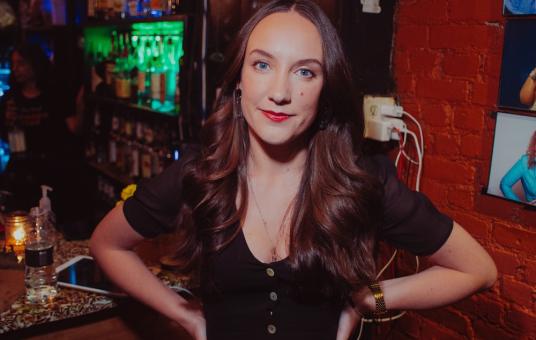 Katie Boyle, Isiah Kelly, Mike Britt, Phil Duckett