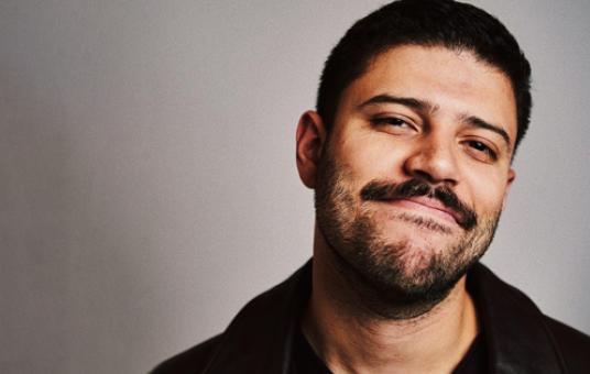 Angelo Colina: (En Español) Presented by the New York Comedy Festival