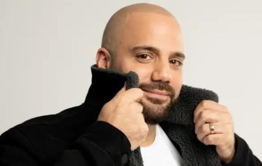 Paul Virzi at the Gramercy Theatre