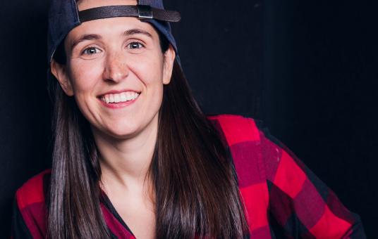 Smash Gold Comedy Hosted by Ashley Gavin ft Irene Tu