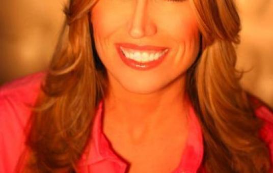 Laurie Kilmartin, Sean Patton, Robby Slowik (Service Industry Specials)