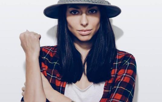 Machine Gun Funk ft Jade Catta-Preta