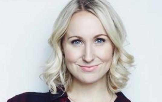 Heavvy Sets ft. Nikki Glaser, Gavin Matts, Sydnee Washington