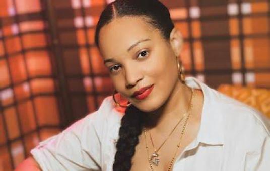 Classy Comedy ft. Glorelys Mora, Liz Barrett, Dara Jemmott, Lori Palminteri